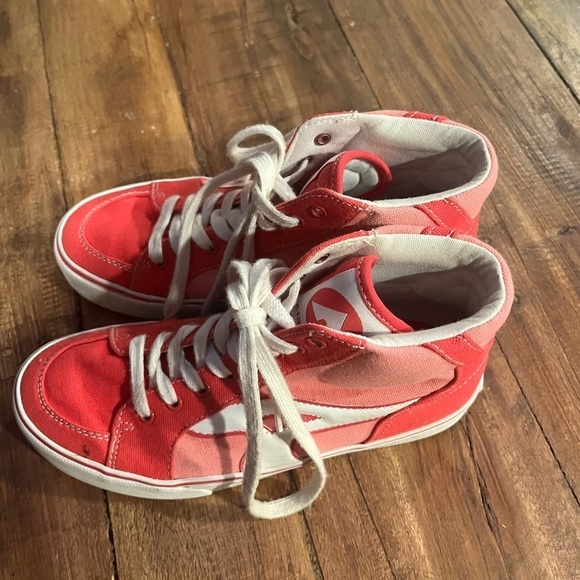 Barbie pink high top sneakers airwalk size 6.5 - Picture 4 of 12